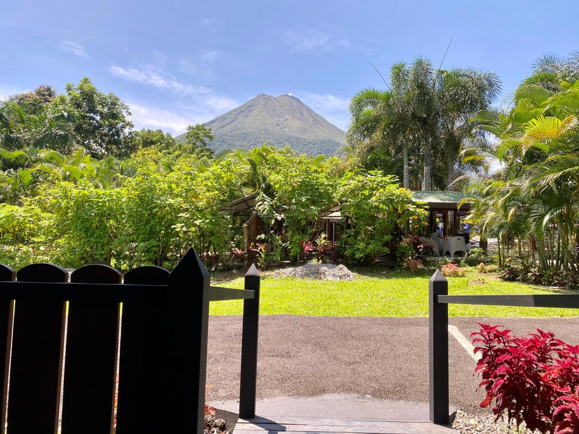 Termales Del Arenal Hotell La Fortuna Exteriör bild
